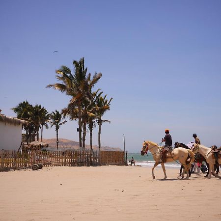 Los Almendros De Mancora Bagian luar foto